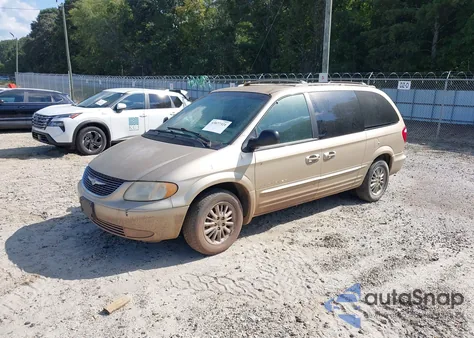 2001 Chrysler Town & Country Limited from USA, damaged, VIN 2C8GP64L31R207781